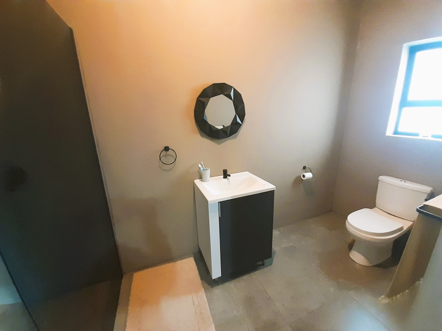 3 Bedroom Property for Sale in Paradise Beach Eastern Cape